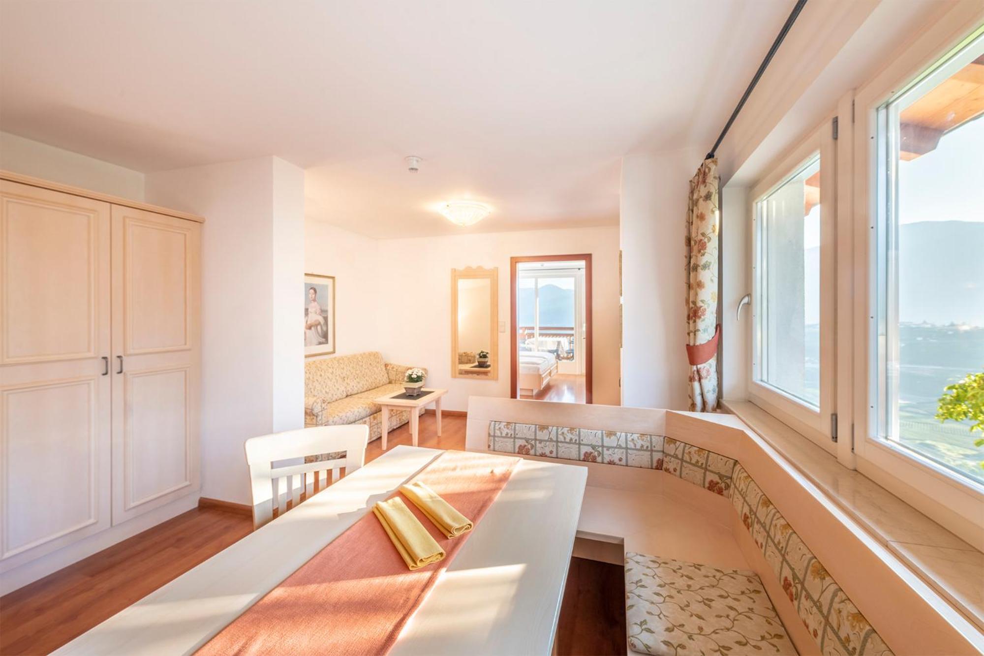 Appartement Tschivon เชนนา ภายนอก รูปภาพ