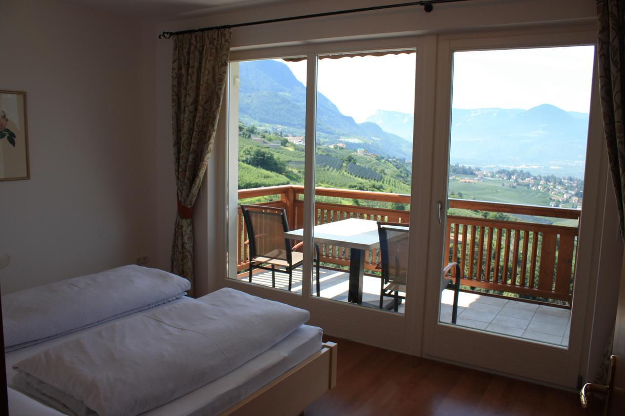 Appartement Tschivon เชนนา ภายนอก รูปภาพ
